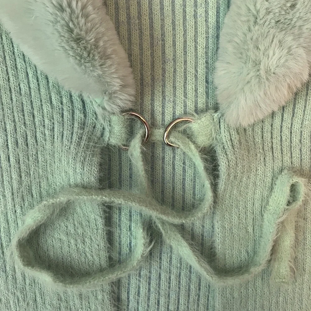 Bicolored knit set from The Ragged Priest - Picture 8 of 11